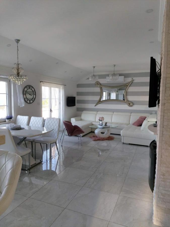 Apartments Brac سوبيتار المظهر الخارجي الصورة