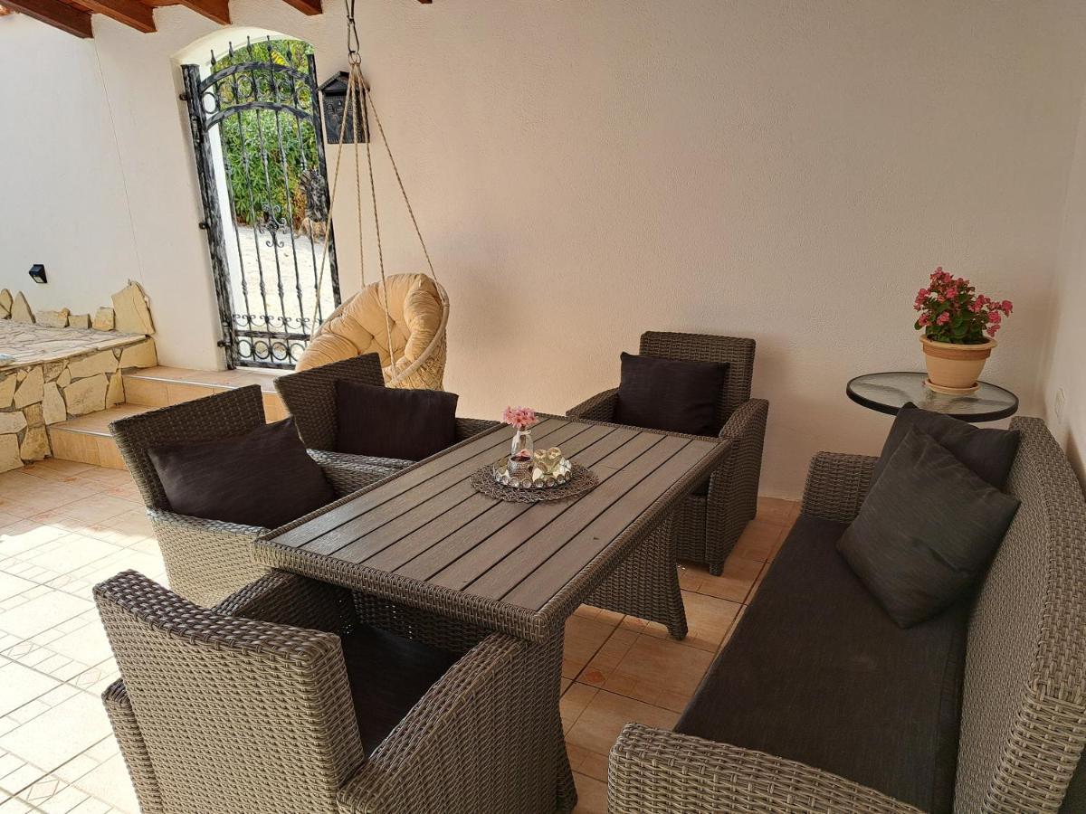 Apartments Brac سوبيتار المظهر الخارجي الصورة